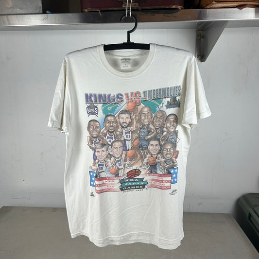 Vintage 1999 NBA Japan Games Caricature Sacramento Kings VS Timberwolves T-Shirt