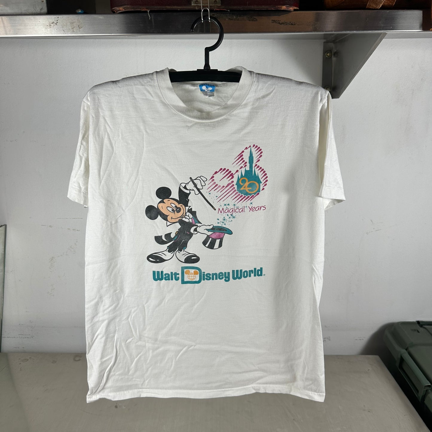 Vintage 90s Disney World Mickey Mouse 20 Magical Years Cartoon T-Shirt
