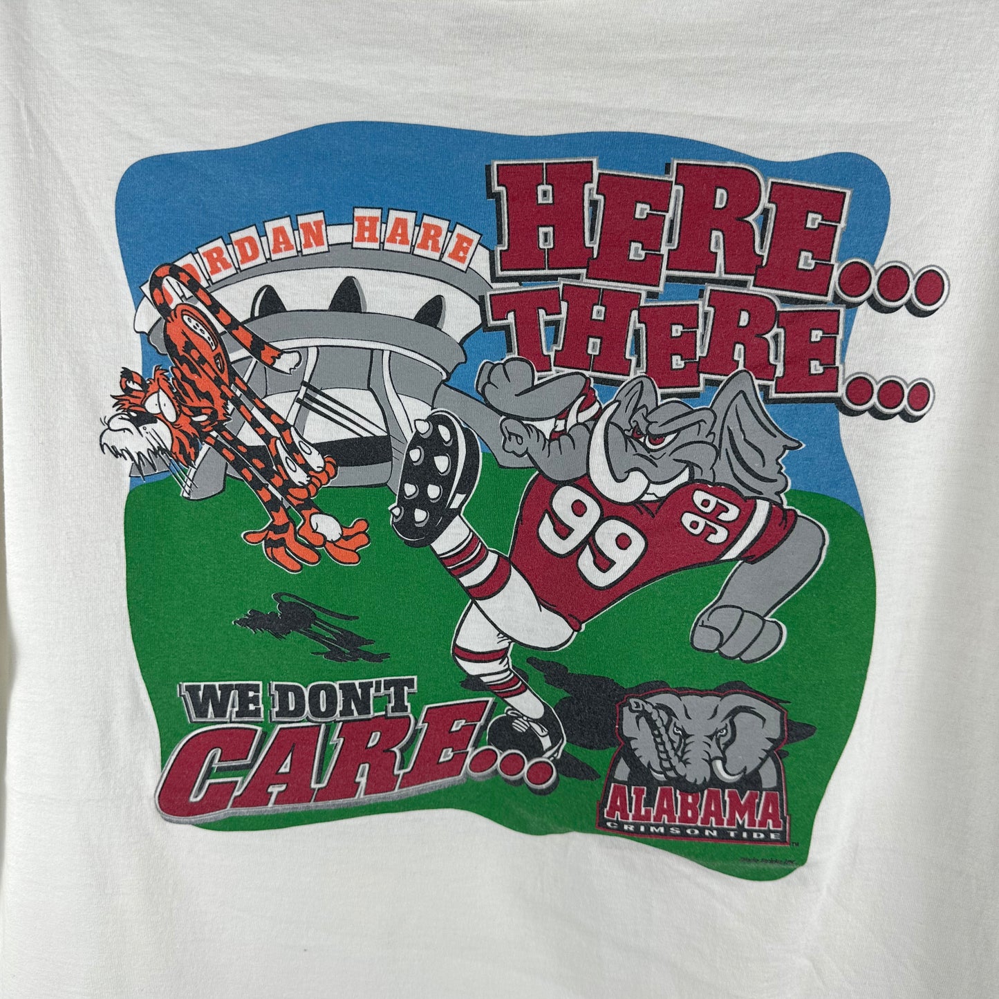 Vintage 1999 Alabama Crimson Tide The Tide Rolls NCAA Mascot Graphic T-Shirt