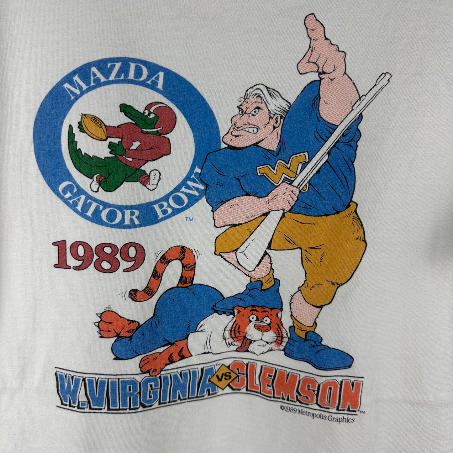 Vintage 1989 NCAA Gator Bowl Mountaineers VS Clemson Tigers T-Shirt