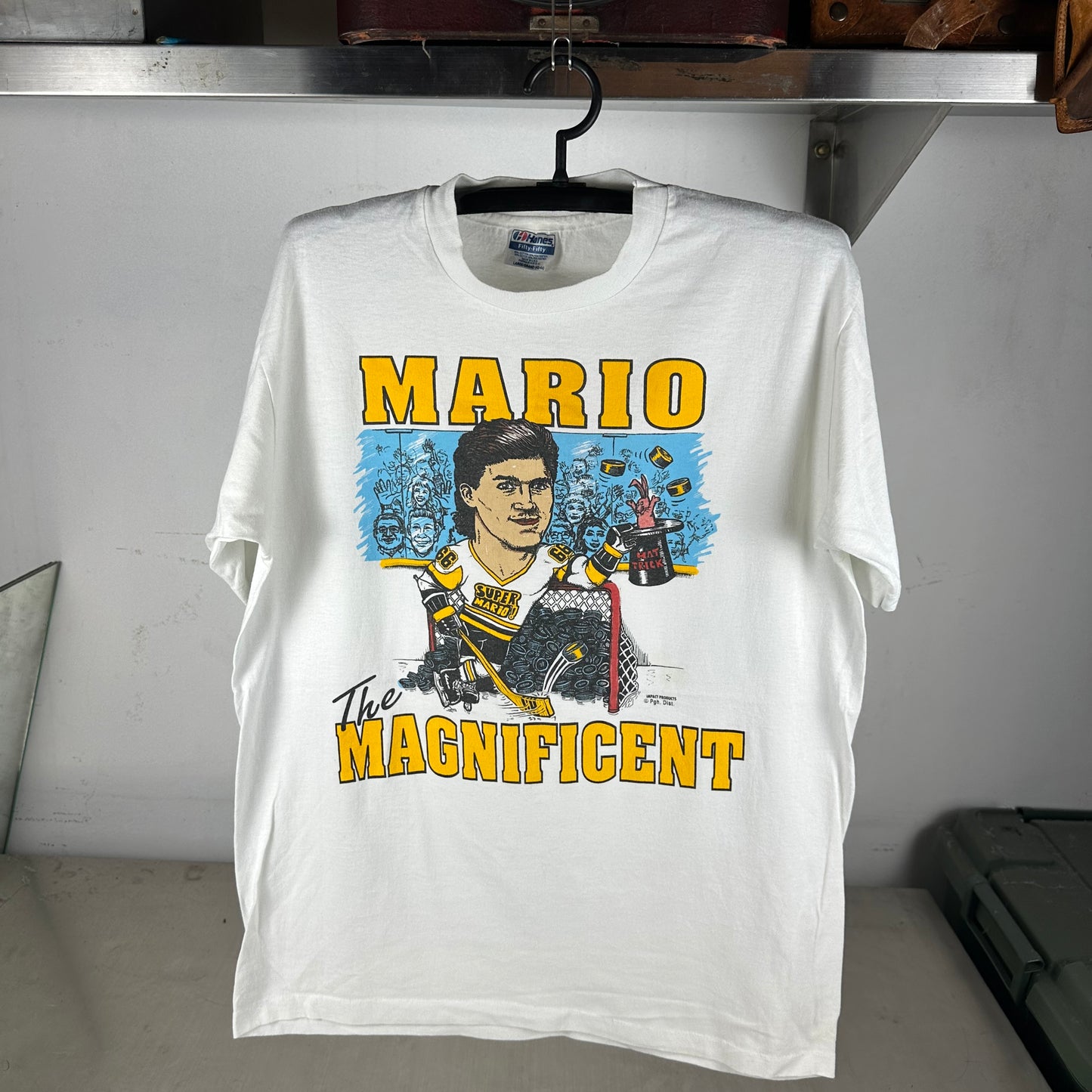 Vintage 80s Mario Lemieux Pittsburgh Penguins The Magnificent NHL Caricature T-Shirt