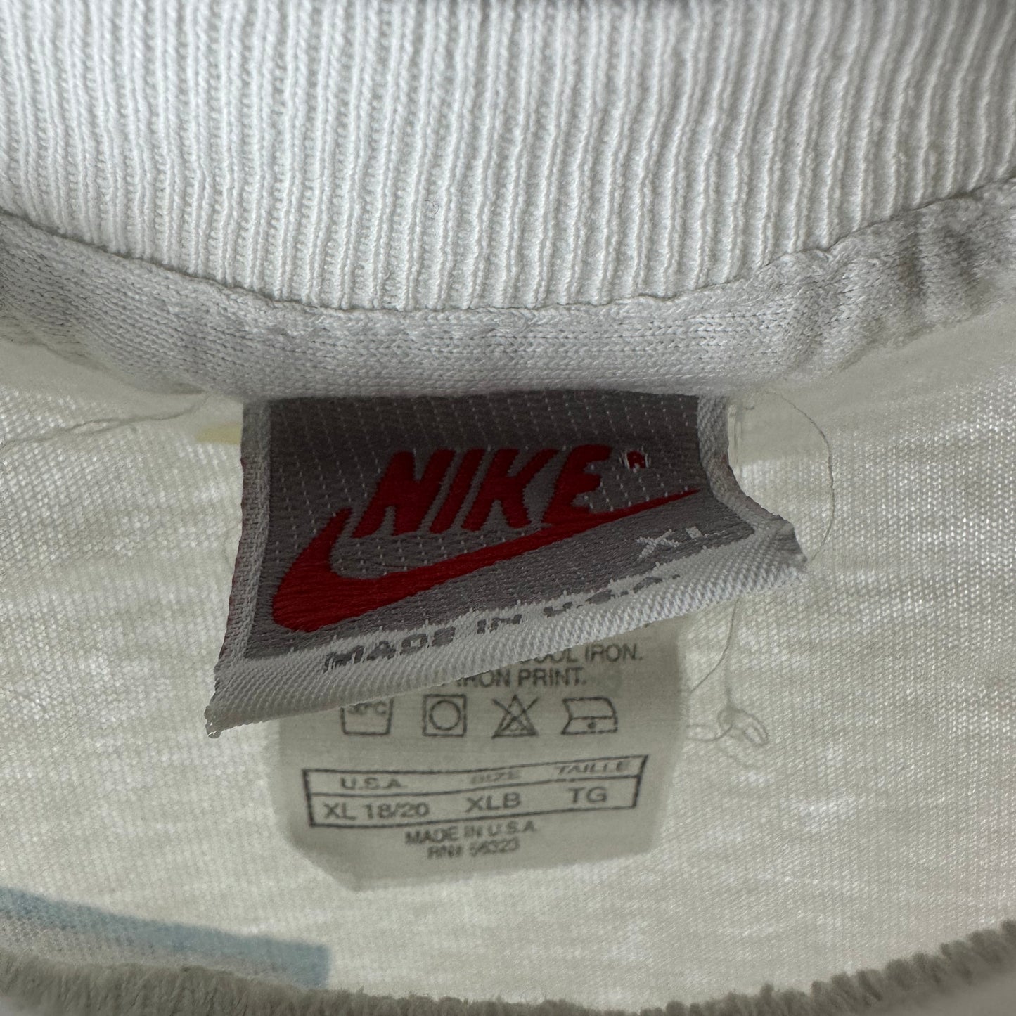 Vintage 90s Nike Just Do It Basketball Promo Single Stitch T-Shirt
