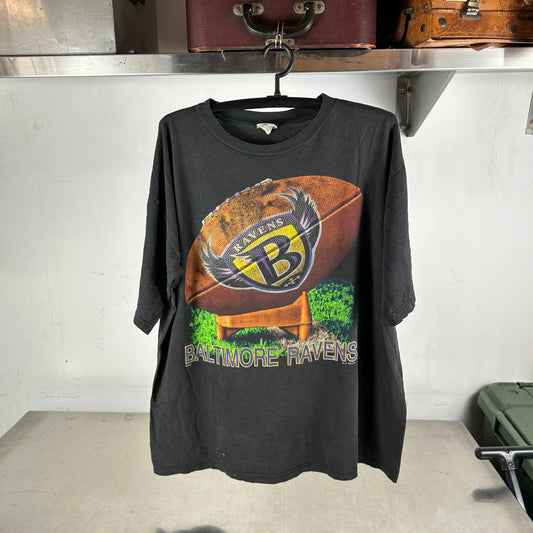 Vintage 1996 Baltimore Ravens Football NFL Graphic T-shirt