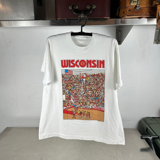 Vintage 1992 Wisconsin Badgers Basketball NCAA Artwork Single Stitch T-shirt