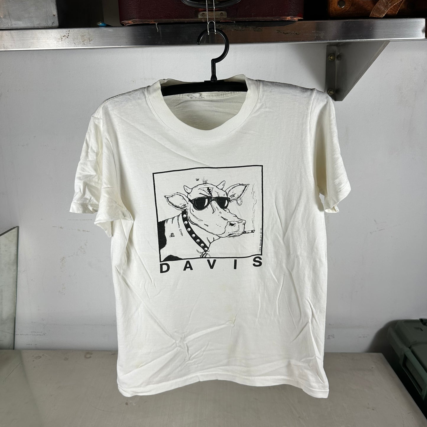 Vintage 1986 Ian Ransley Davis Smoking Cow Art Single Stitch T-Shirt