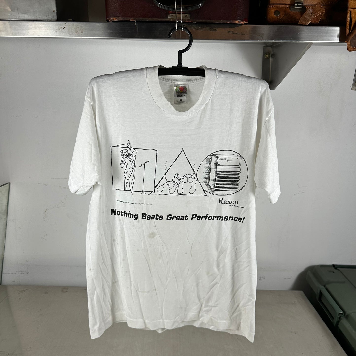 Vintage 90s Raxco Software Nothing Beats a Great Performance! Single Stitch T-Shirt