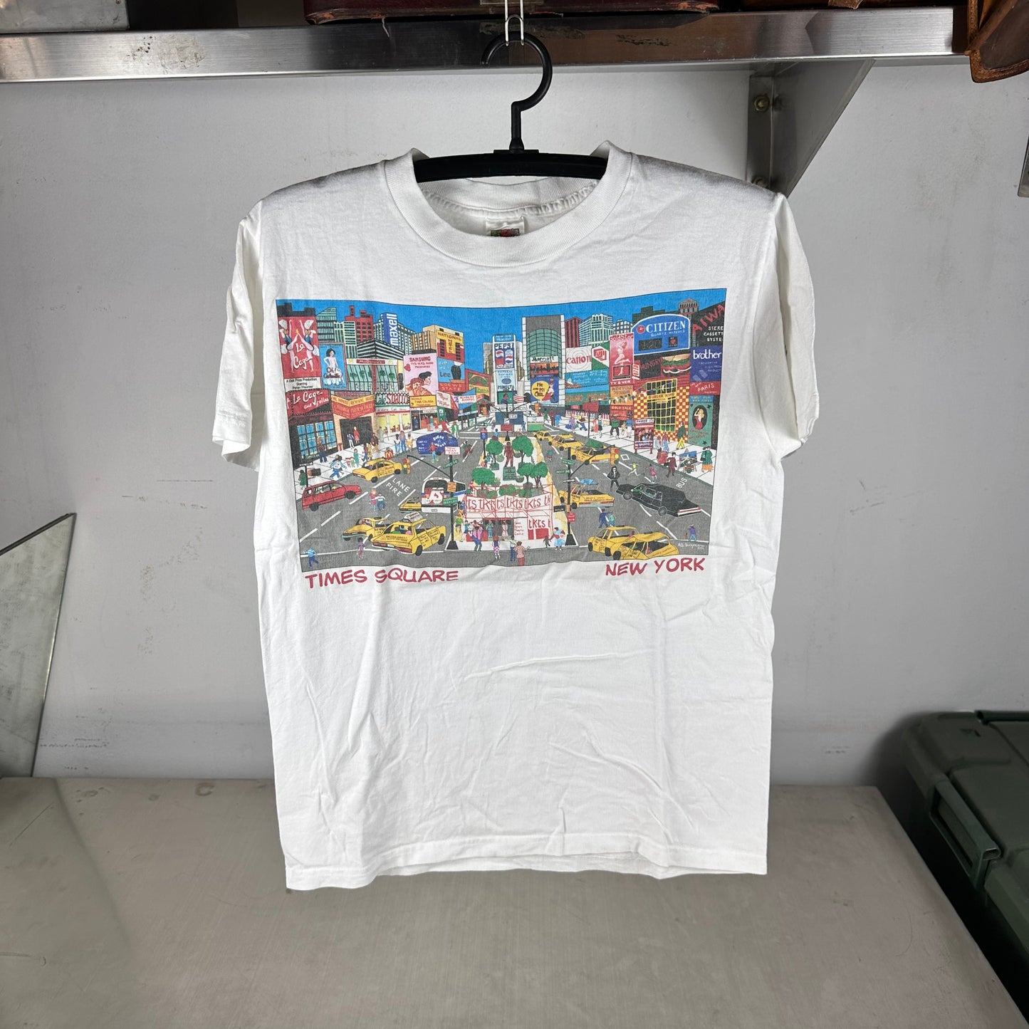 Vintage 90s New York Times Square Artwork Graphic T-Shirt