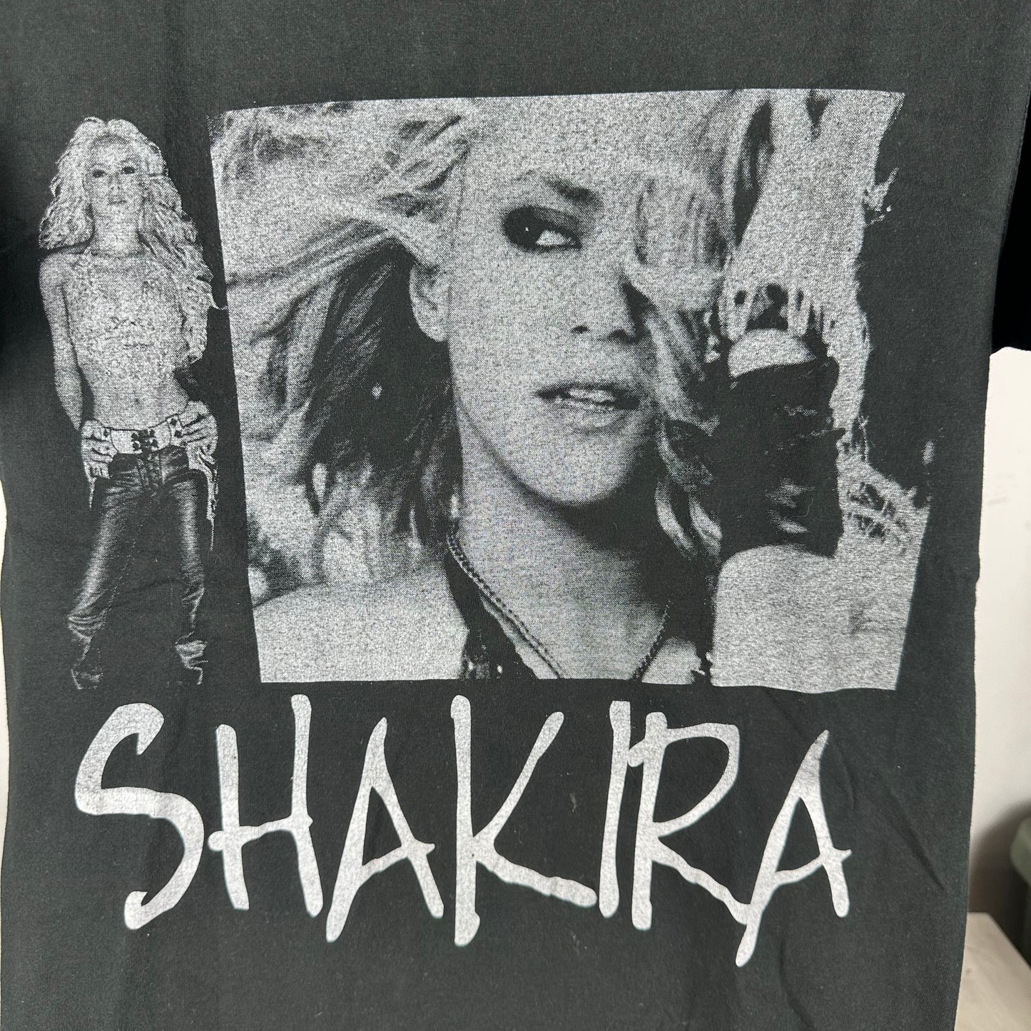 Vintage 2000s Shakira Double Sided Graphic T-Shirt