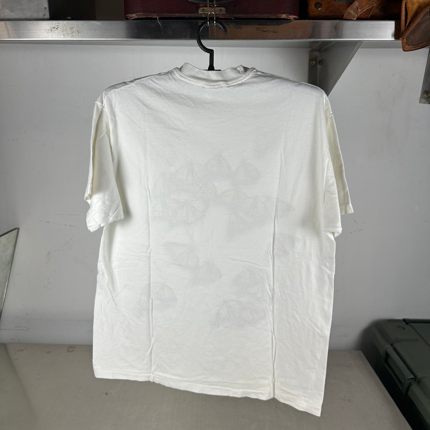 Vintage 90s Butterflies Nature Artwork Graphic Single Stitch T-Shirt
