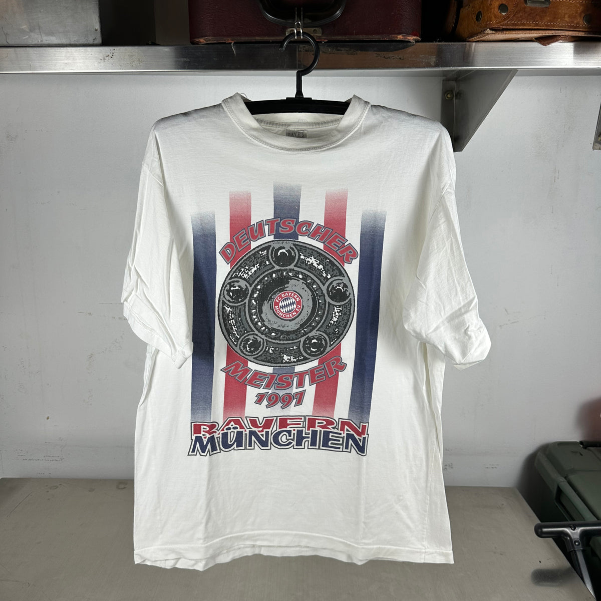 Vintage 1997 FC Bayern Munich Deutscher Meister Soccer Graphic T-shirt
