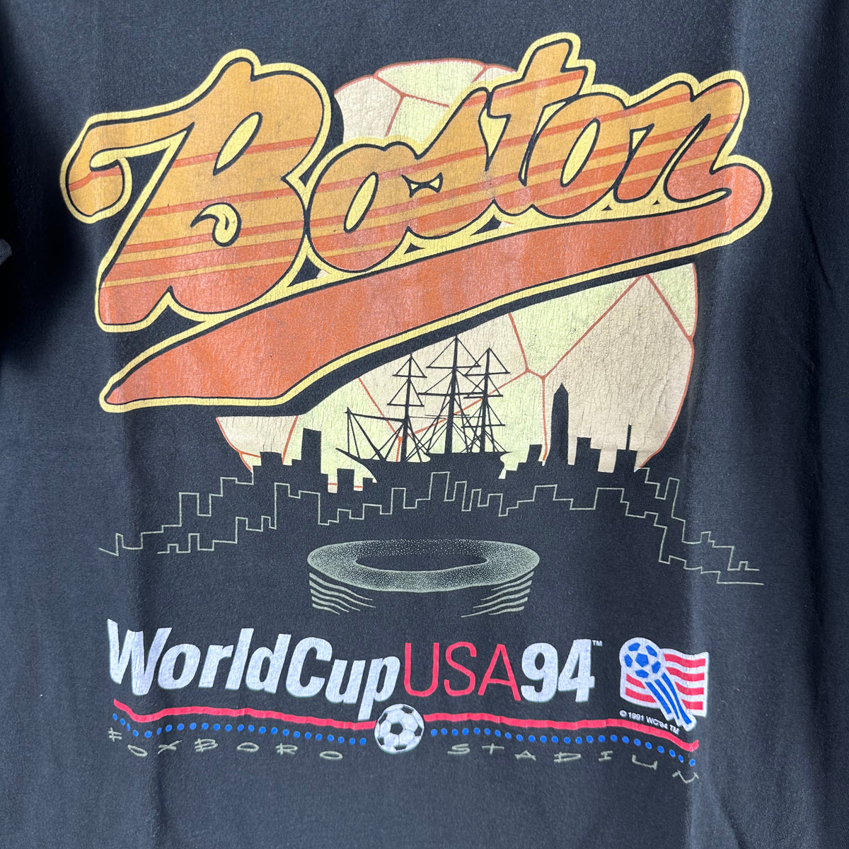 Vintage 1994 USA FIFA Soccer World Cup Boston Graphic Single Stitch T-shirt