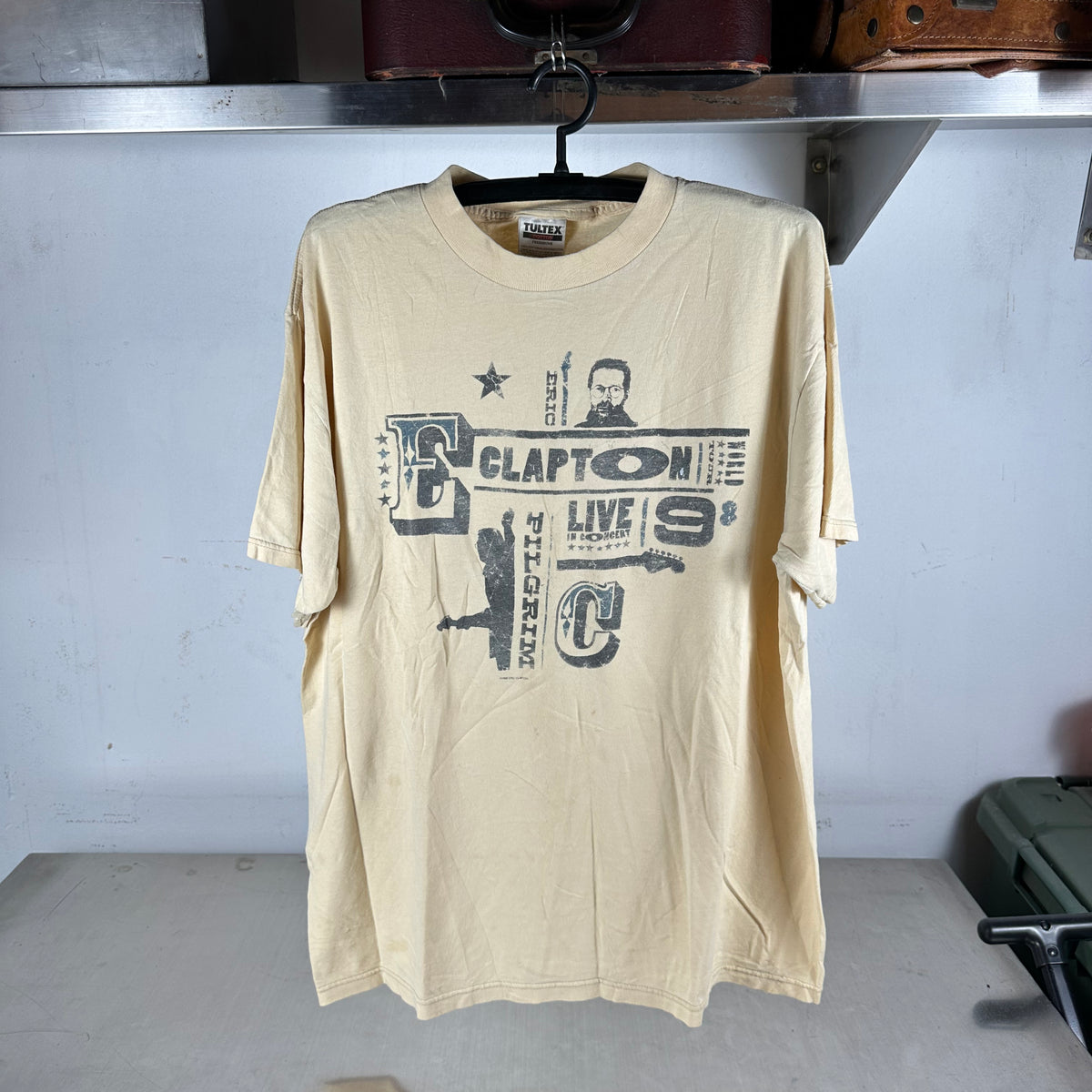 Vintage 1998 Eric Clapton Live in Concert Tour Graphic T-shirt