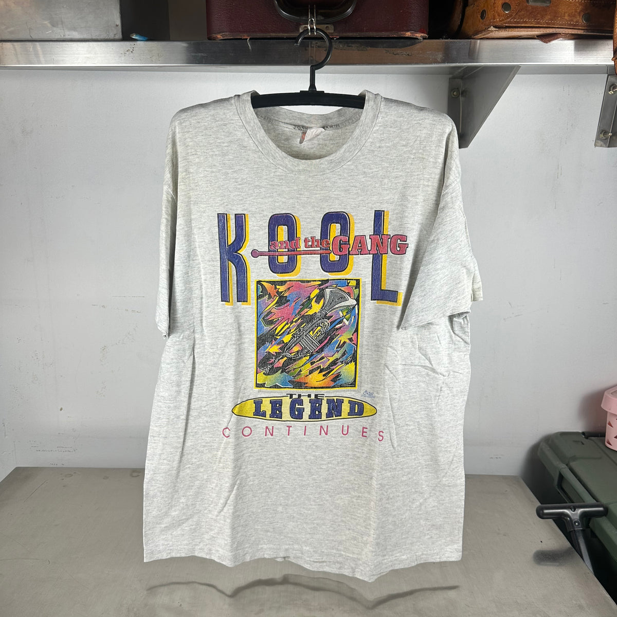 Vintage 90s Kool and the Gang The Legend Continues Single Stitch T-shirt