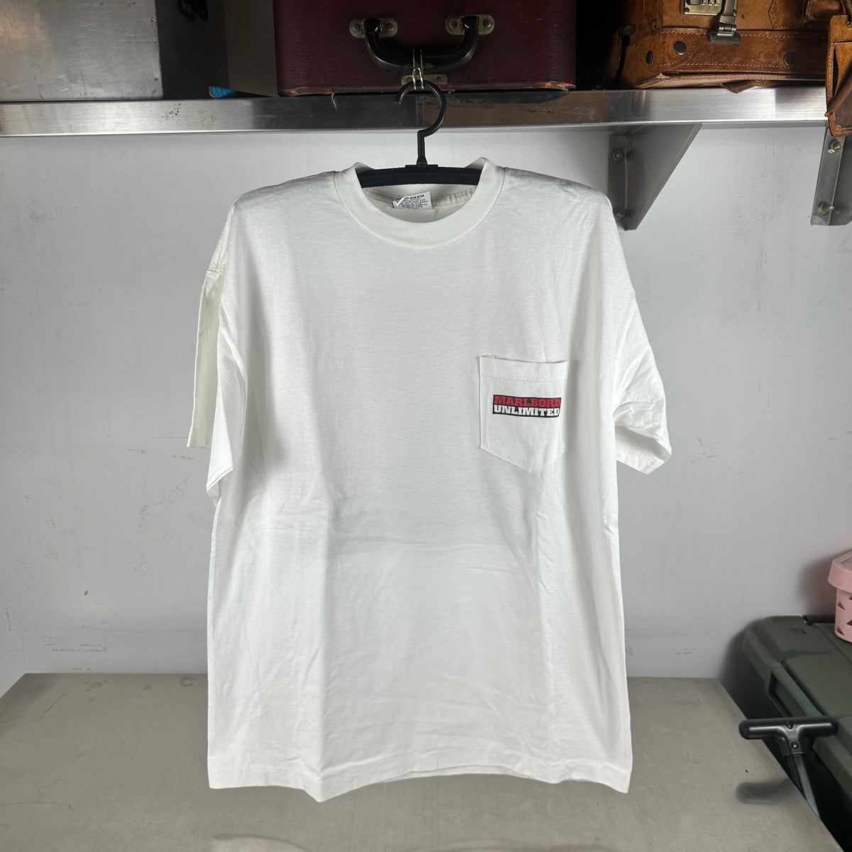 Vintage 1995 Marlboro Cigarettes Unlimited Pocket Promo Single Stitch T-shirt
