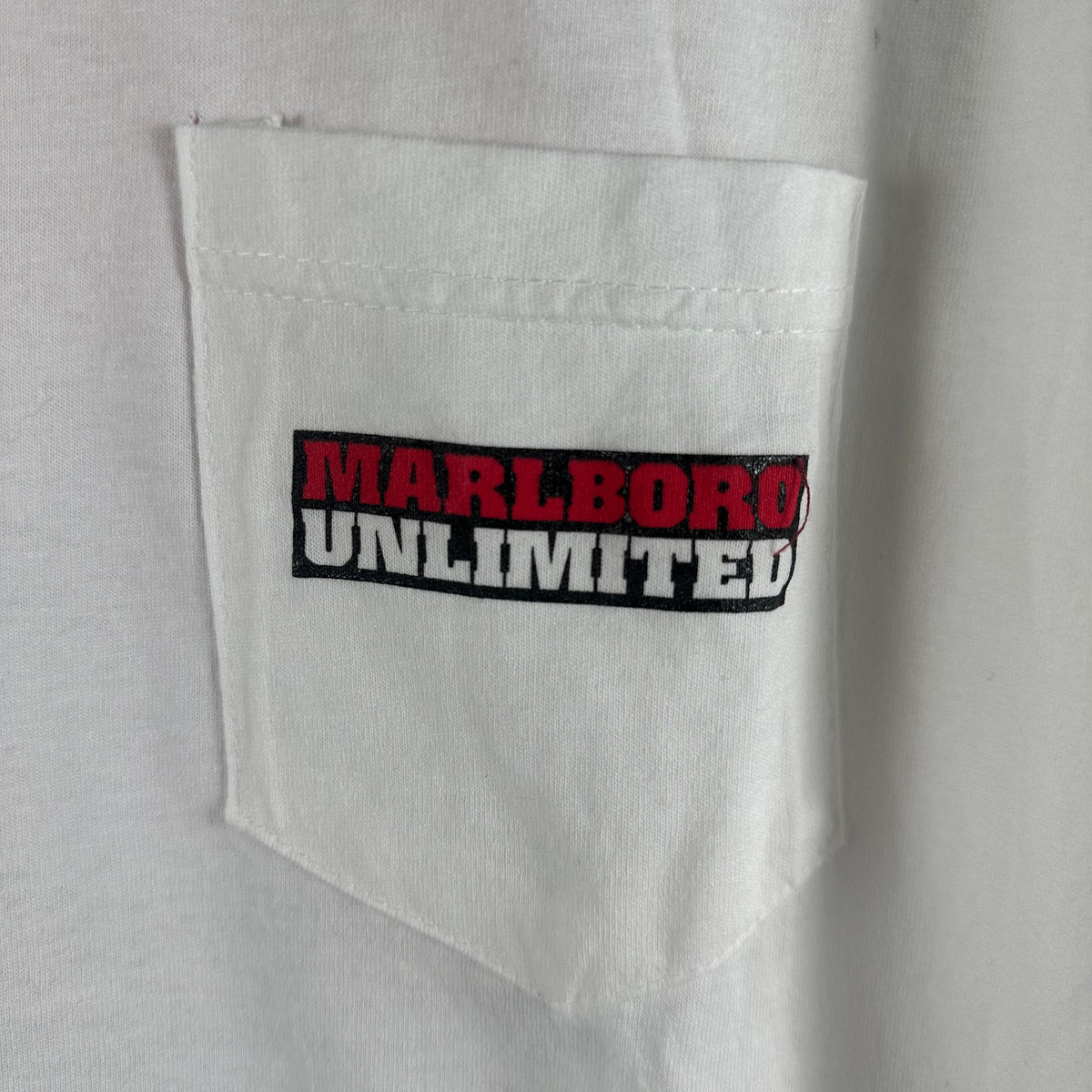 Vintage 1995 Marlboro Cigarettes Unlimited Pocket Promo Single Stitch T-shirt