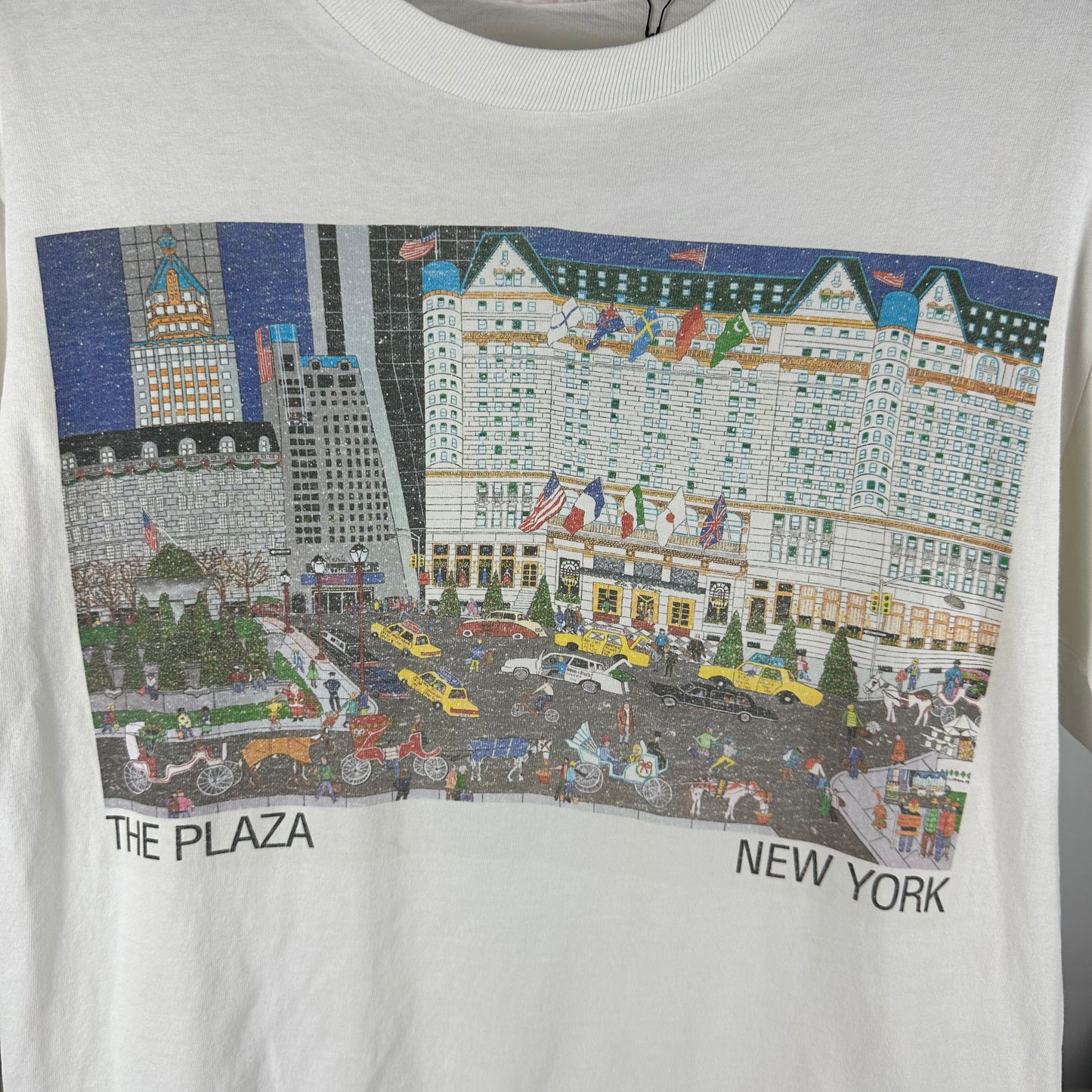 Vintage 90s New York The Plaza Artwork Graphic Single Stitch T-Shirt