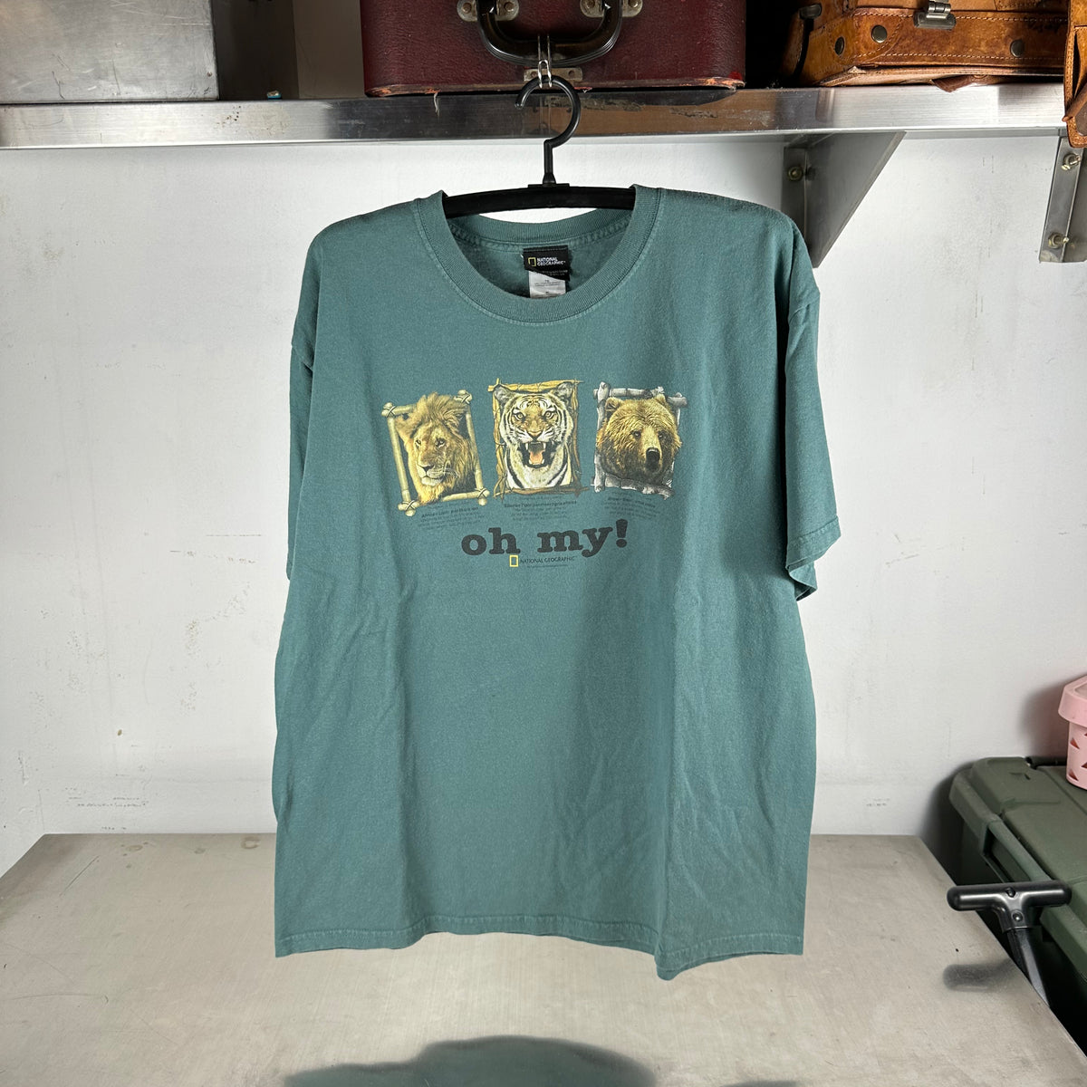 Vintage 2004 National Geographic Oh My! Graphic T-shirt