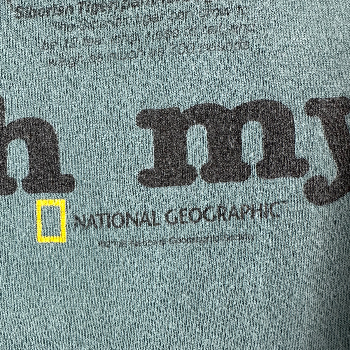 Vintage 2004 National Geographic Oh My! Graphic T-shirt