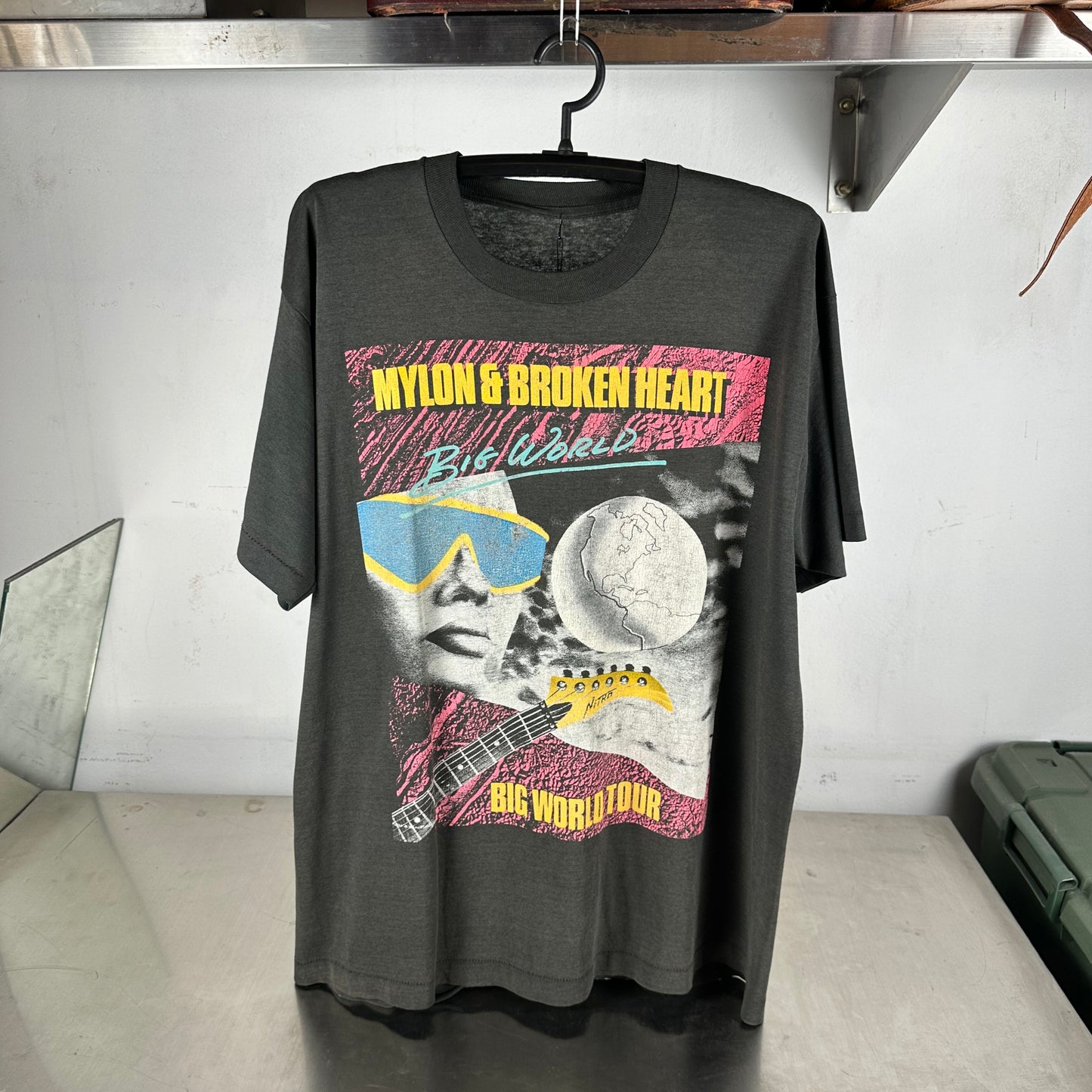 Vintage 90s Mylon &amp; Broken Heart Big World Tour Concert Single Stitch T-Shirt