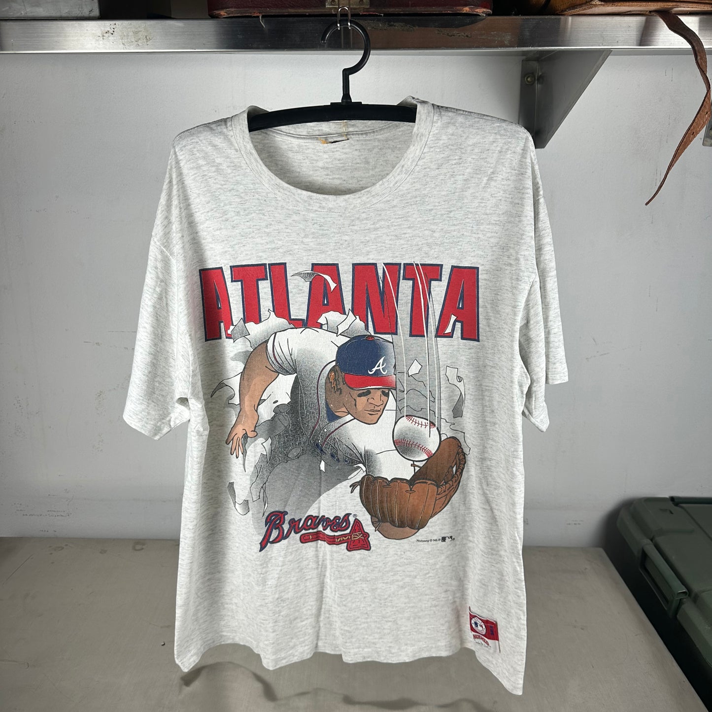 Vintage 90s Atlanta Braves Baseball MLB Breakthrough Graphic T-Shirt