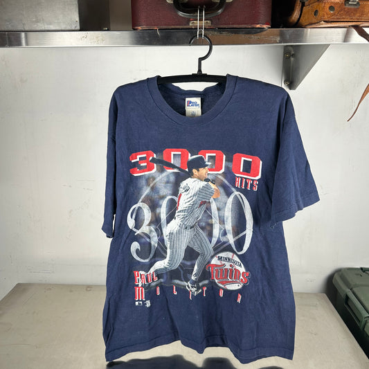 Vintage 1996 Paul Molitor Minnesota Twins MLB 3000 Hits Single Stitch T-Shirt