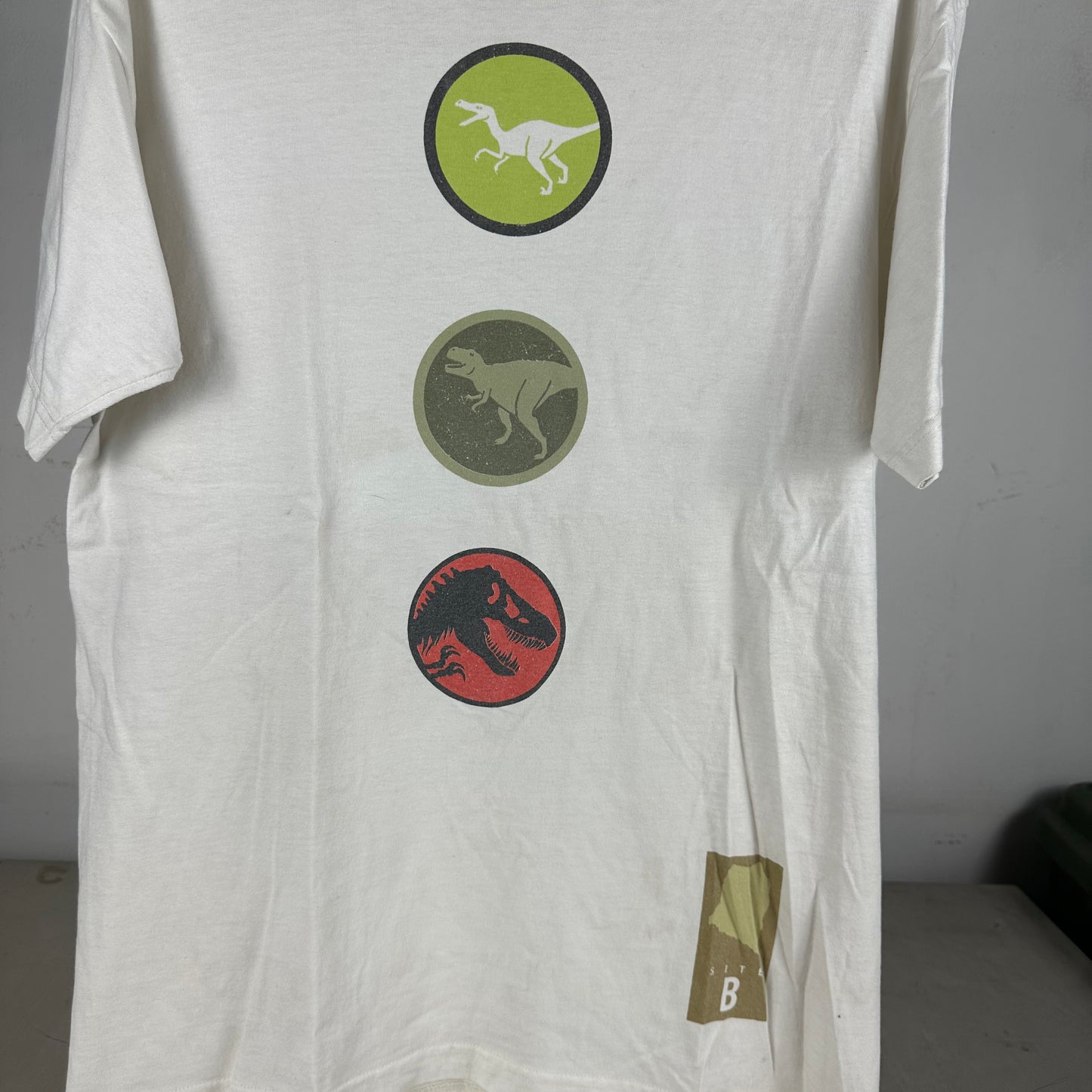 Vintage 1996 Jurassic Park The Lost World Site B Graphic T-Shirt