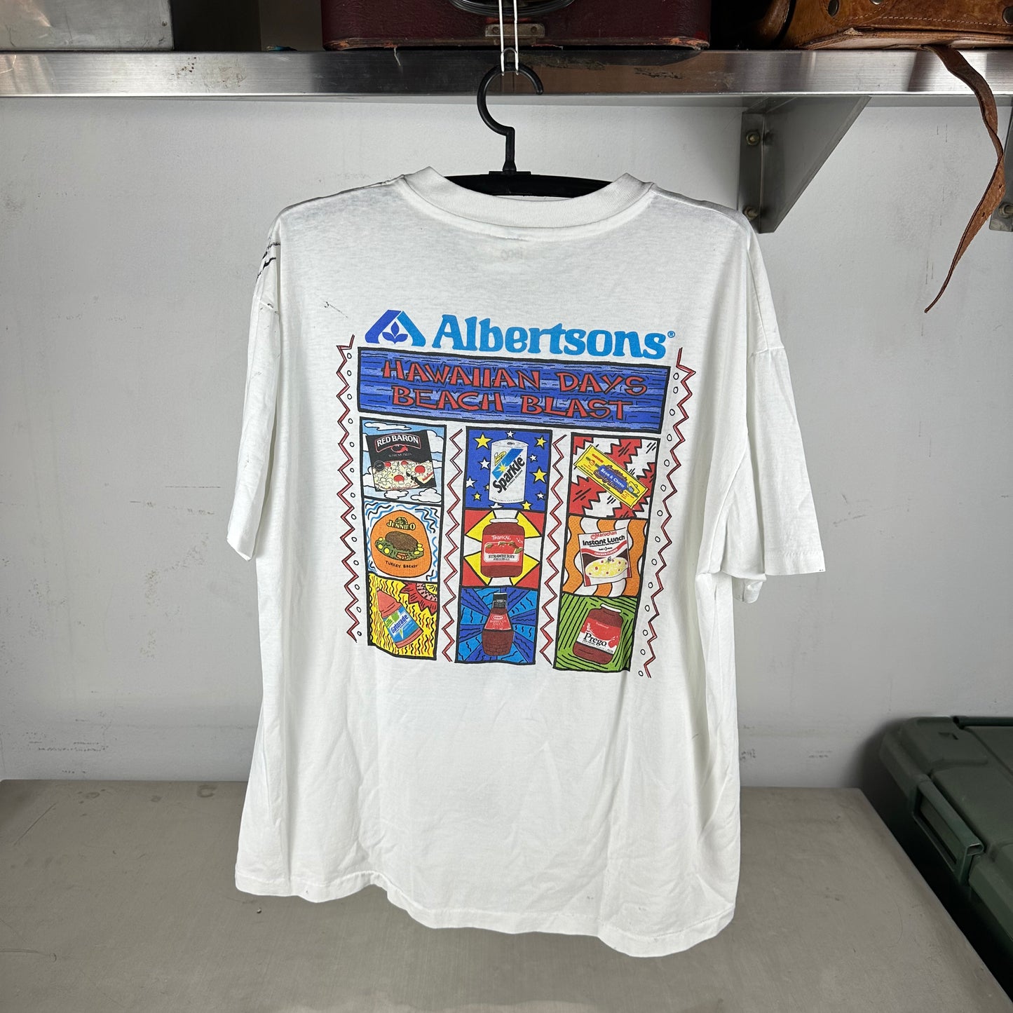 Vintage 90s Albertsons Hawaiian Days Beach Blast Graphic Single Stitch T-shirt